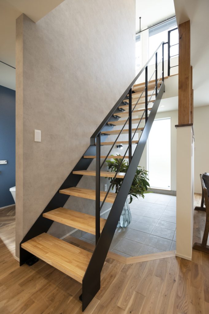 土間に回遊動線のある家